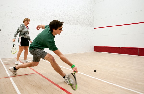 play-squash